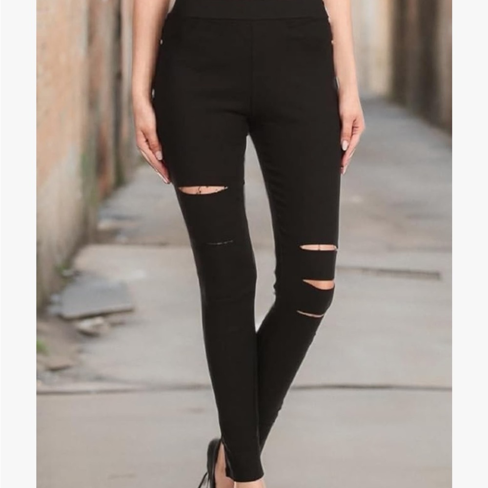 NEW Black Ripped Leggings “jeggings”